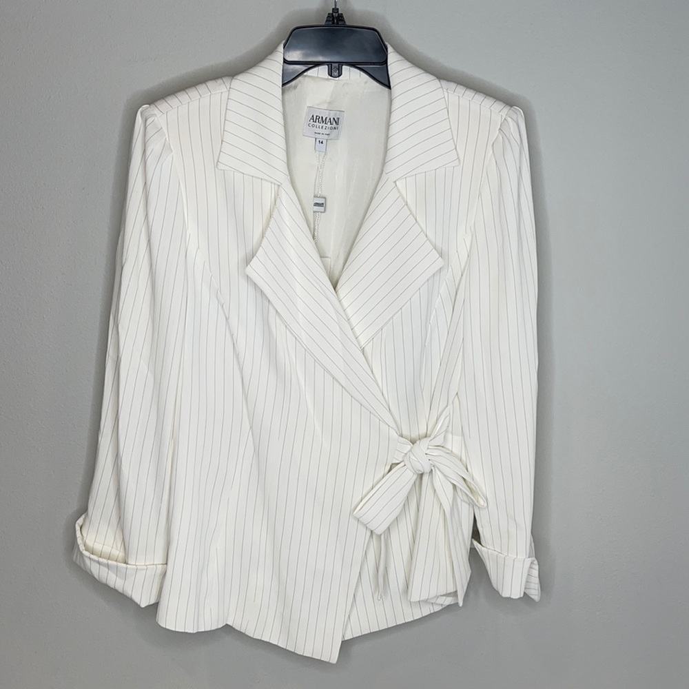 Armani Collezioni NWT Ivory Pin Stripe Blazer